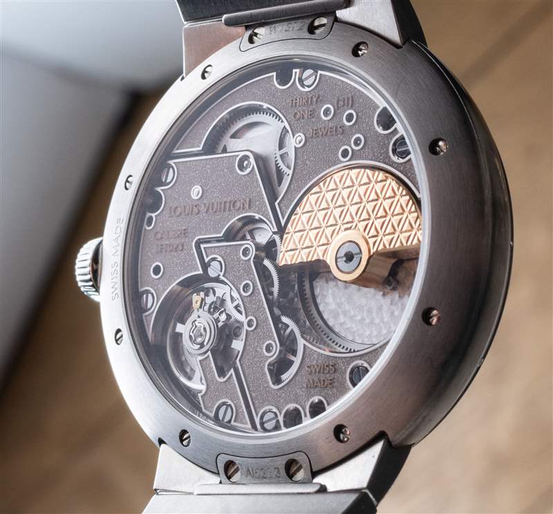 親身體驗:路易威登重新推出高端一體式手鏈?zhǔn)直?Tambour 親身體驗:路易威登重新推出高端一體式手鏈?zhǔn)直?Tambour-復(fù)刻表