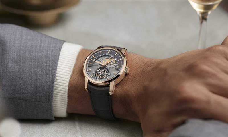 對(duì)自由創(chuàng)新的渴望|江詩(shī)丹頓的逆跳美學(xué)-復(fù)刻表