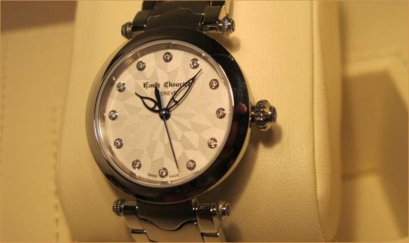 艾米龍和浪琴手表哪個(gè)好(艾米龍和浪琴哪個(gè)檔次高)-復(fù)刻表