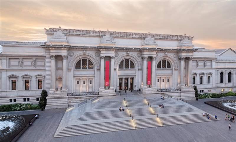 江詩(shī)丹頓攜手紐約大都會(huì)藝術(shù)博物館，開(kāi)啟藝術(shù)與文化合作計(jì)劃-復(fù)刻表