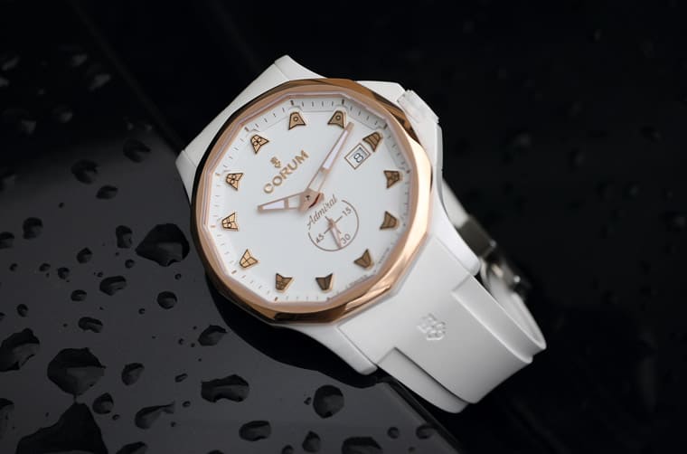 昆侖表海軍上將小三針以陶瓷表殼結(jié)合涂鴉藝術(shù)揮灑現(xiàn)代風(fēng)格-復(fù)刻表