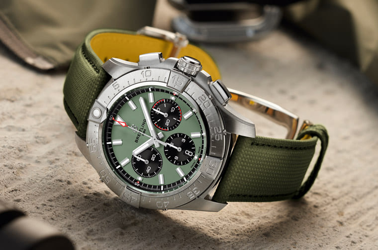 百年靈Avenger復(fù)仇者系列新品登場計(jì)時(shí)、世界時(shí)區(qū)到三針一應(yīng)俱全-復(fù)刻表