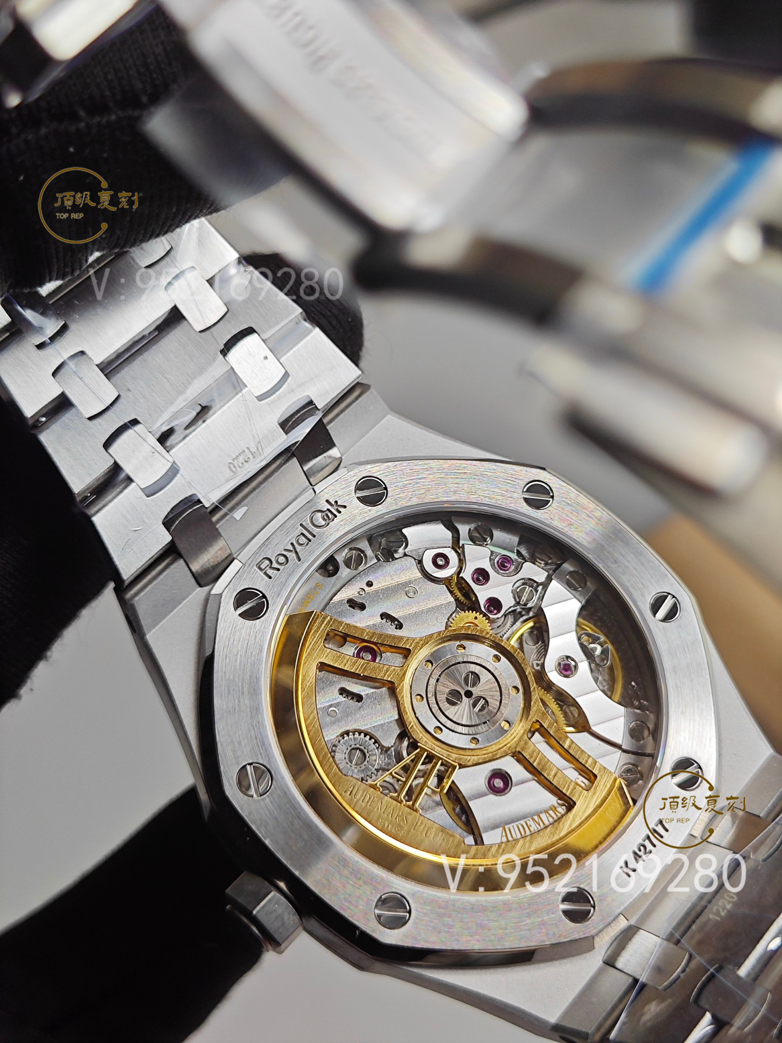 深入解析APS愛彼復刻表15500藍面版:4302一體機芯與原裝同步功能-復刻表